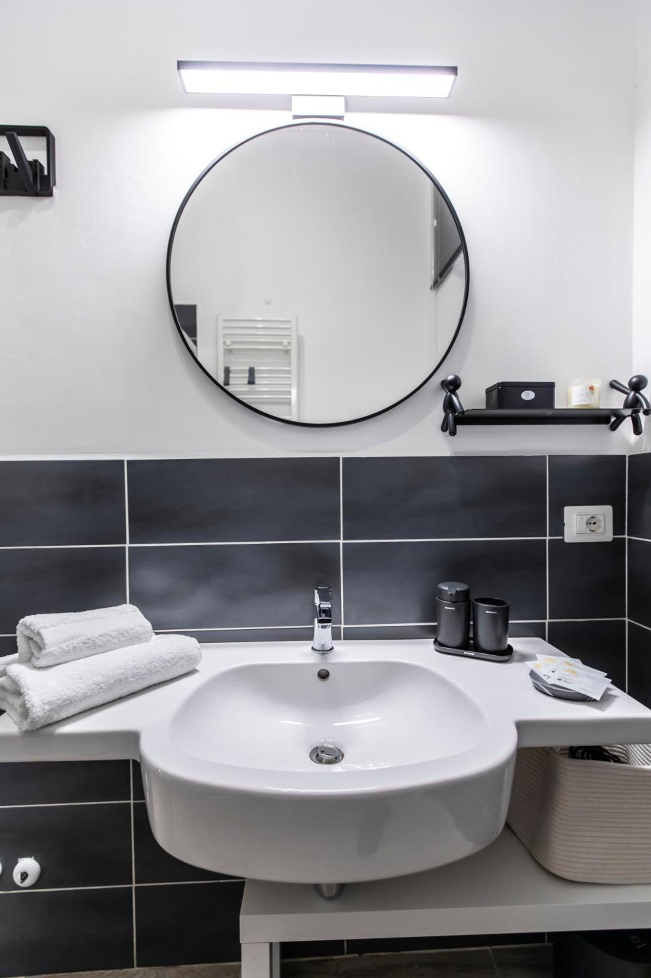Mf Home Design Флоренция Екстериор снимка